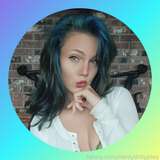 438412028877484032 from fansly